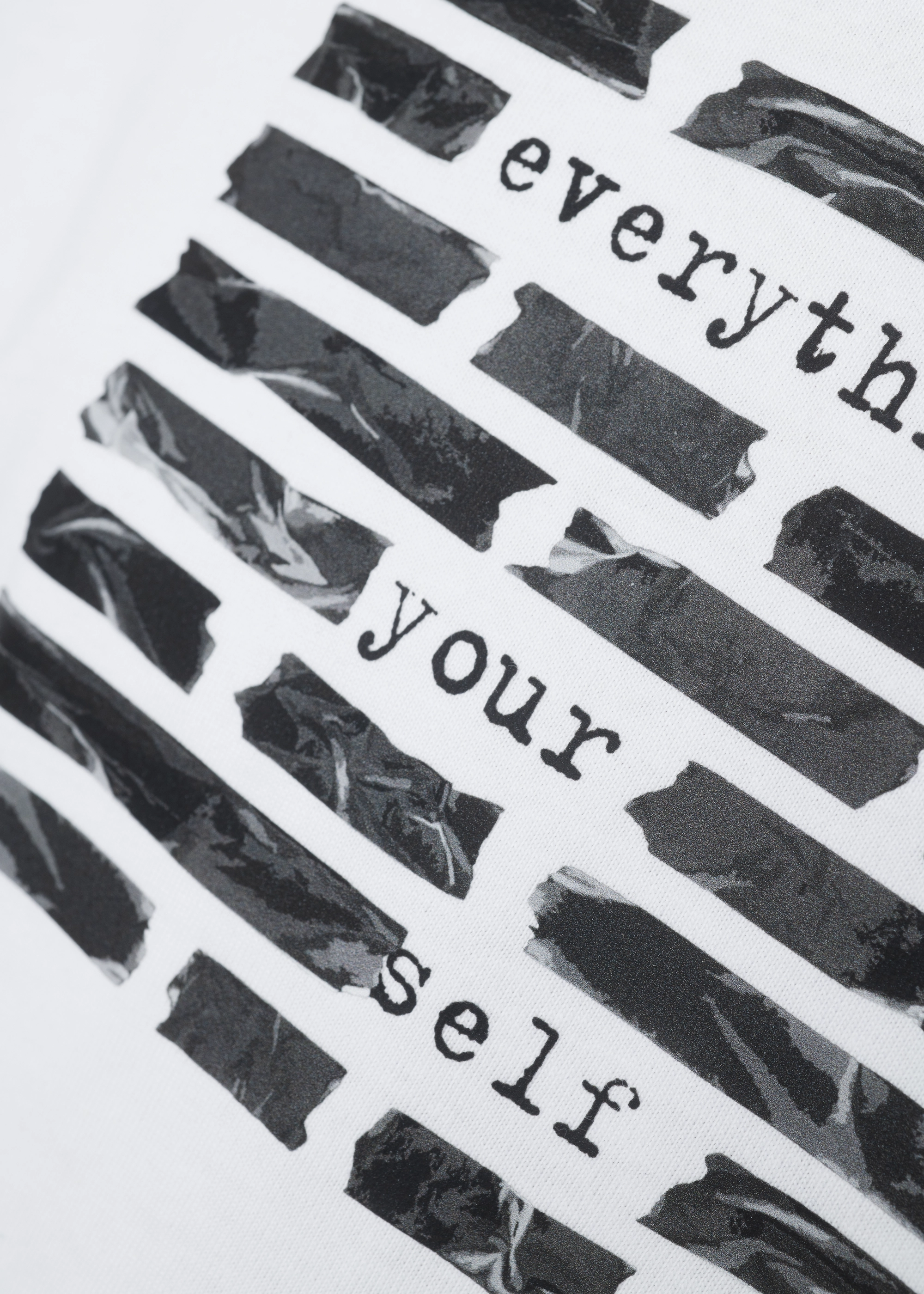 Everything is fine T-Shirt