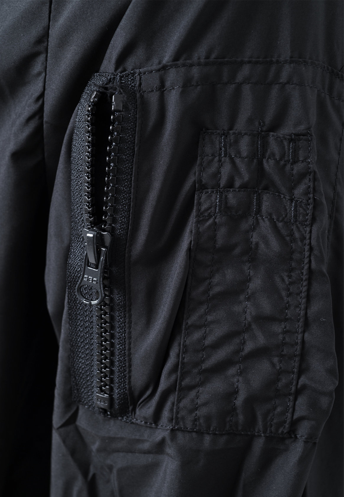 HAUPTSTADTROCKER Light Bomber