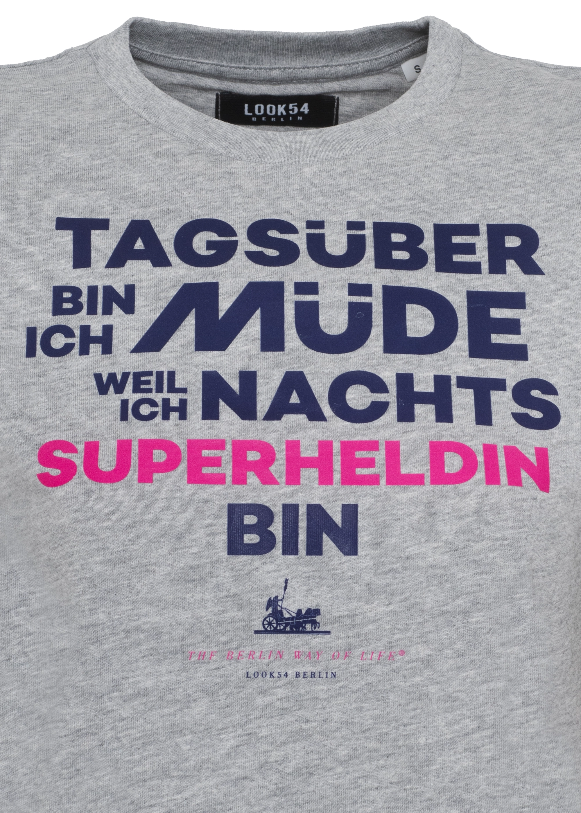 Nachts bin ich Superheldin Shirt